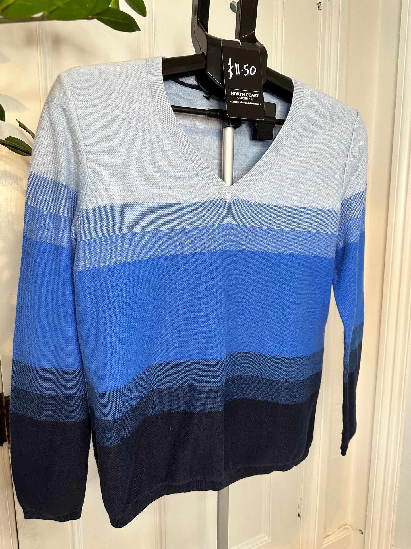 Tommy Hilfiger V-neck Sweater Medium