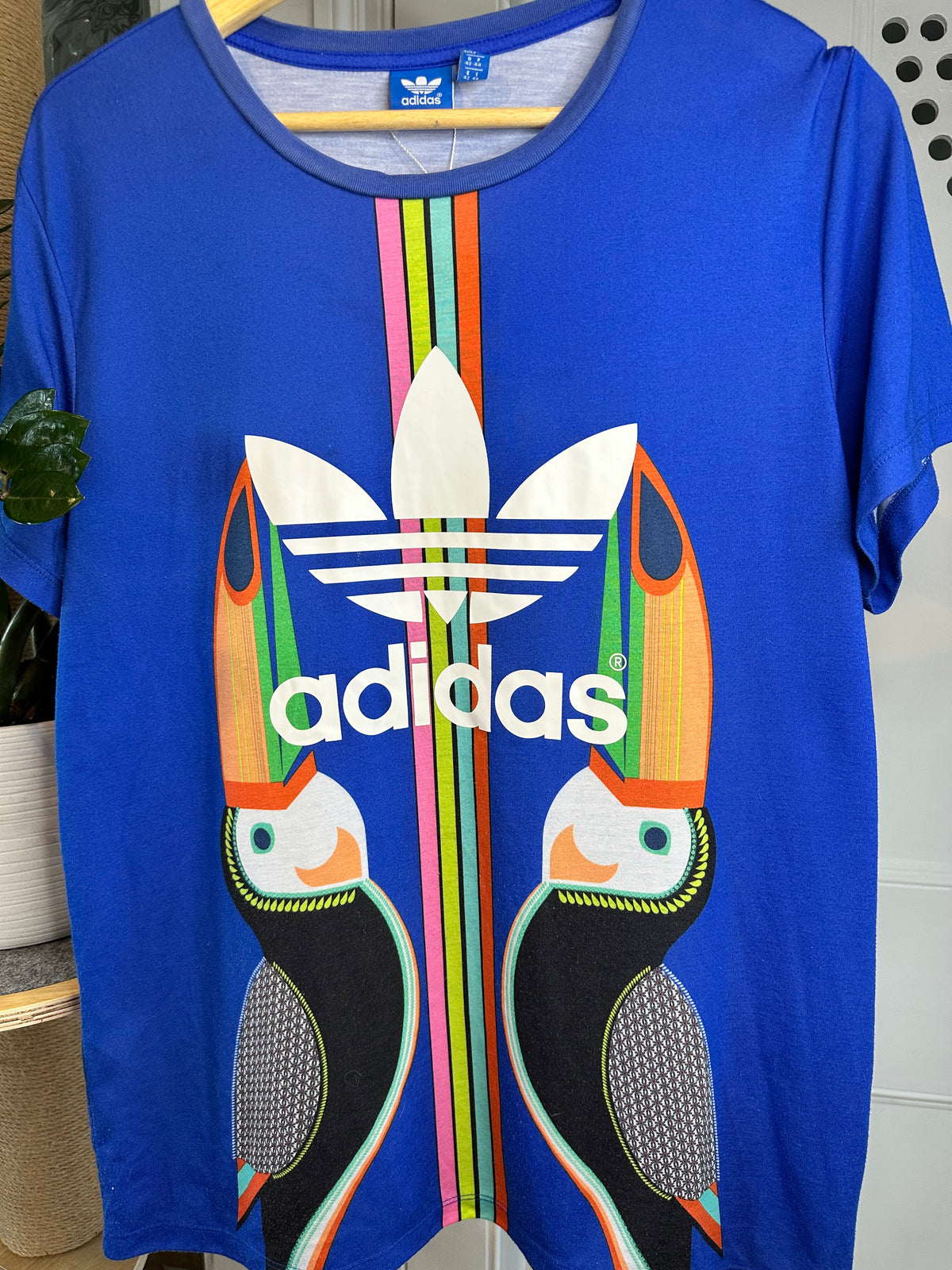 Adidas Originals x FARM Rio Toucan Graphic T-Shirt – Blue – UK 16
