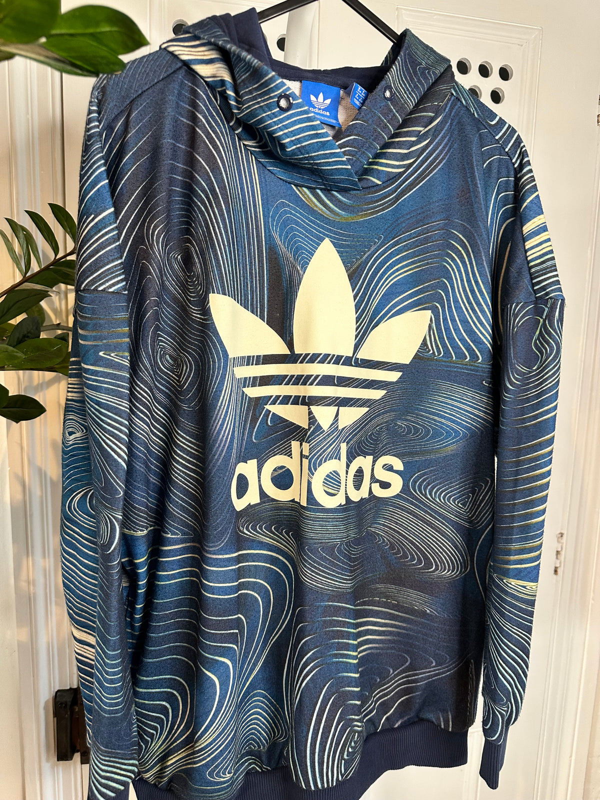 Adidas Originals All-Over Contour Trefoil Hoodie – Navy Blue – UK 8