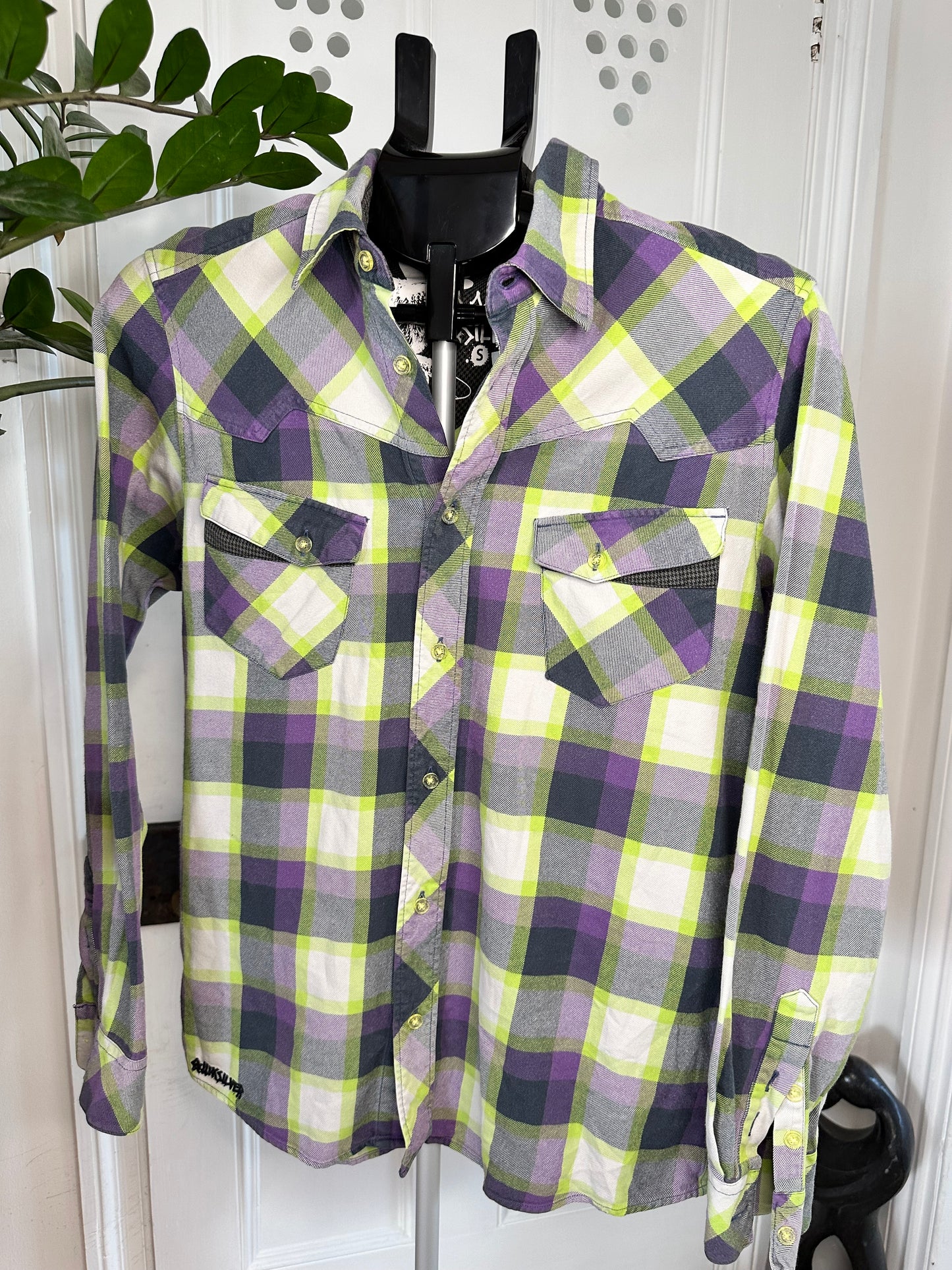 Quiksilver Shirt Men’s Small Purple White Check