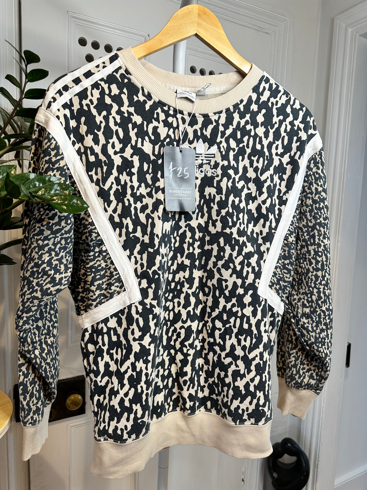 Adidas Leopard Print Jumper / Sweatshirt - Women’s XS
