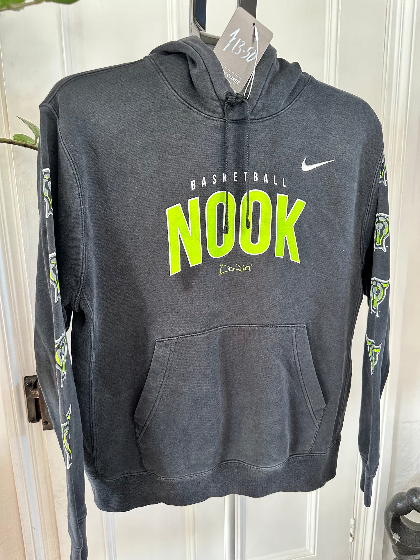 Nike Hoodie Basketball Nook Design Size Medium