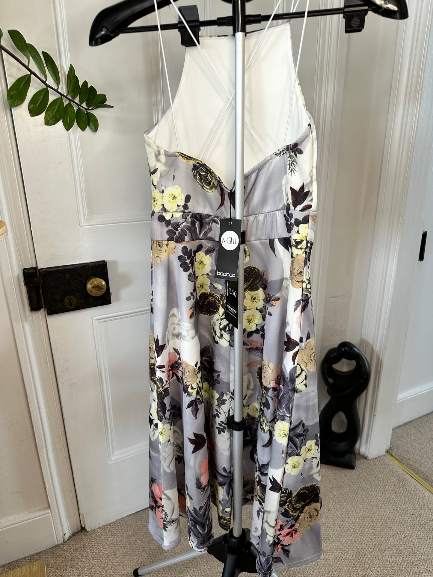 Boohoo Midi Dress Summer Ready Size 8 BNWT