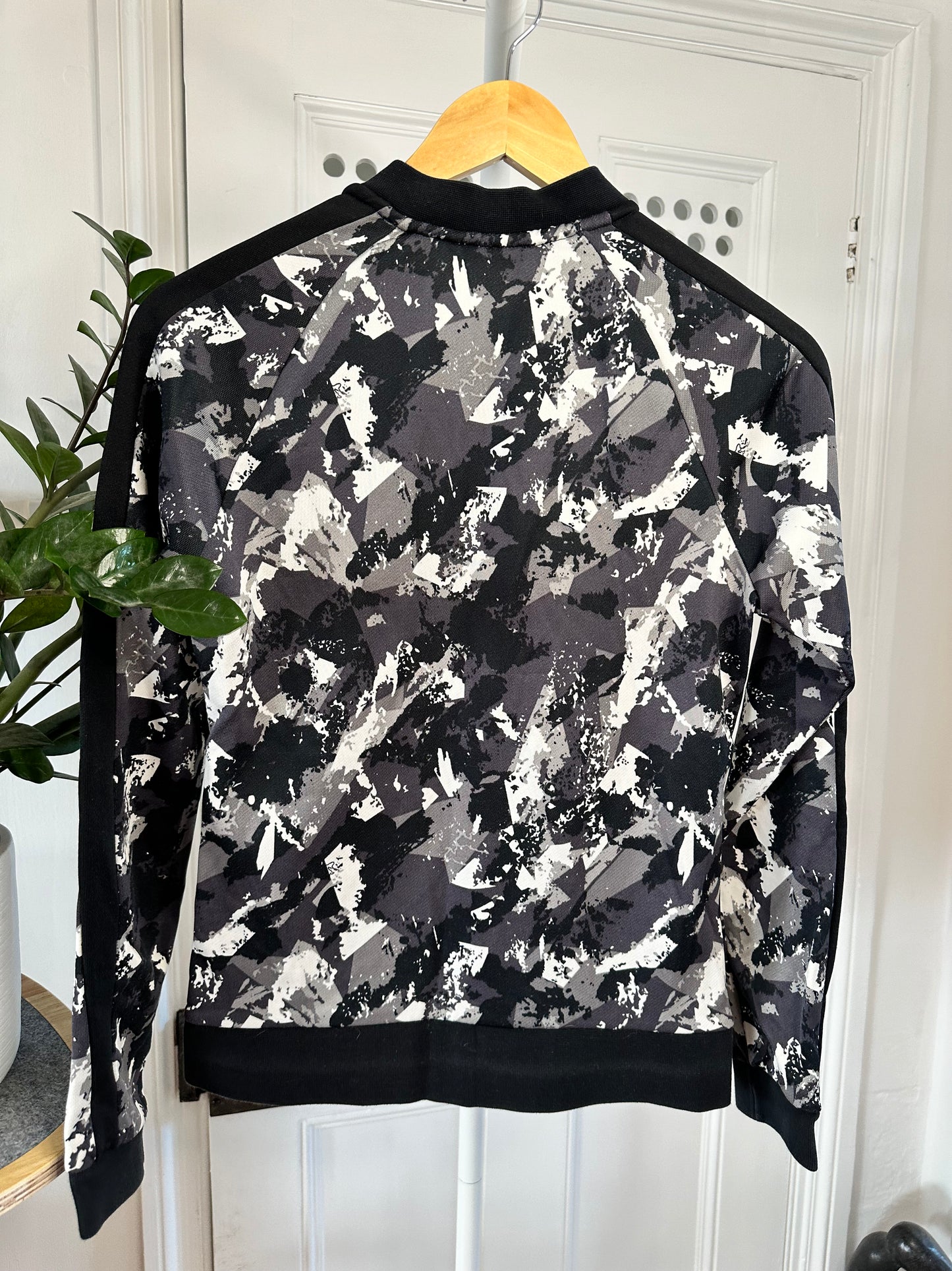 Puma Camo Track Jacket - Women’s Small Fitted