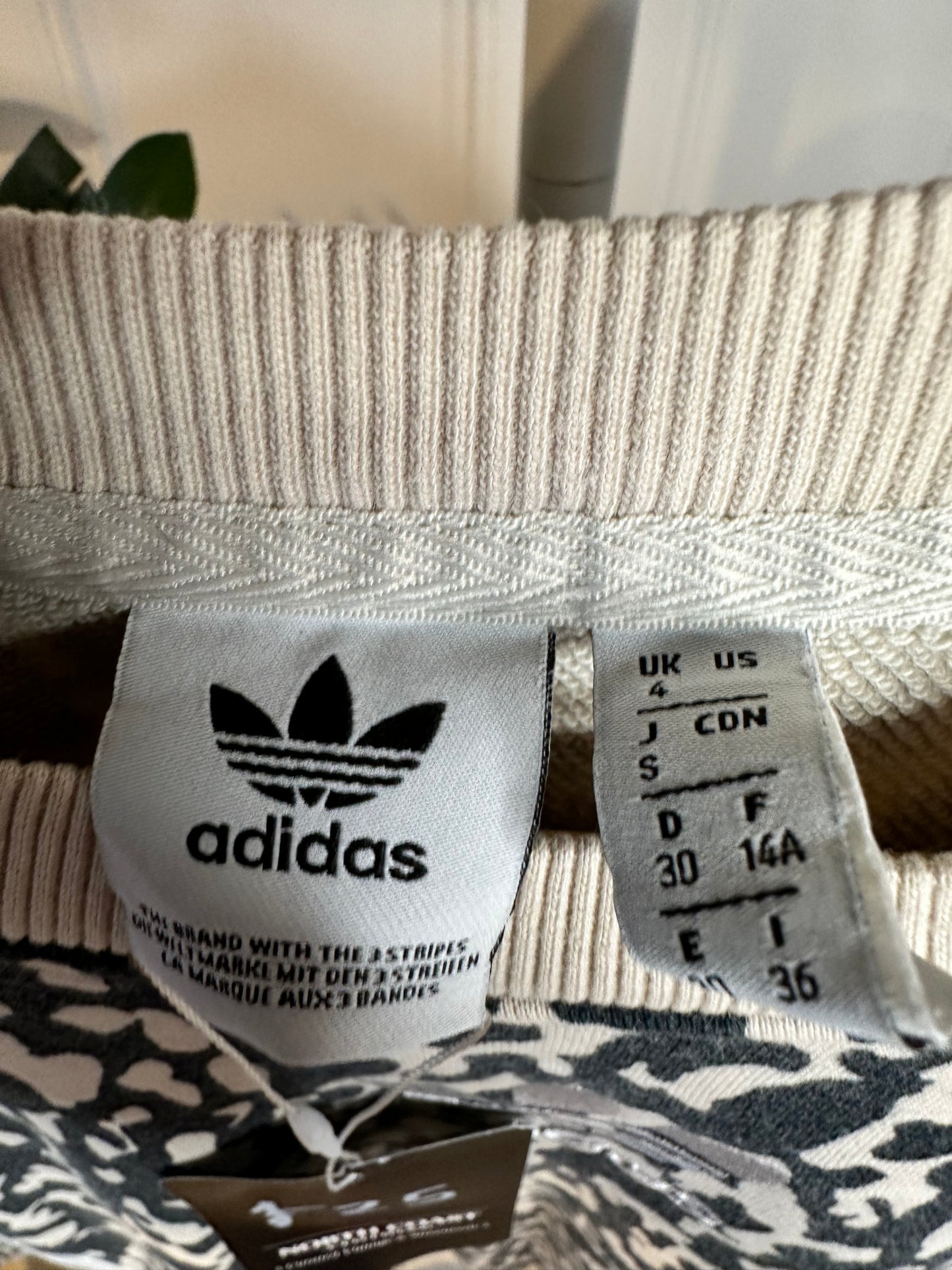 Adidas Leopard Print Jumper / Sweatshirt - Women’s XS