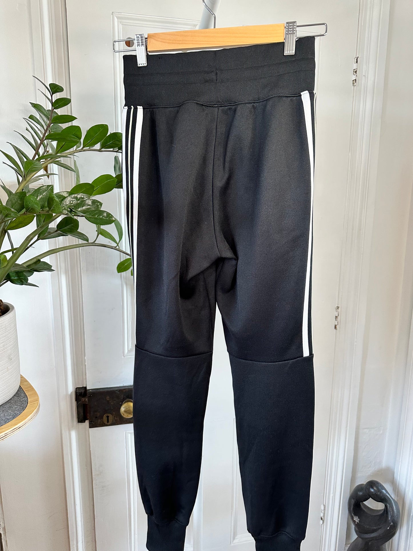 Nike Black Joggers with Cuffed Hems - Extra Small