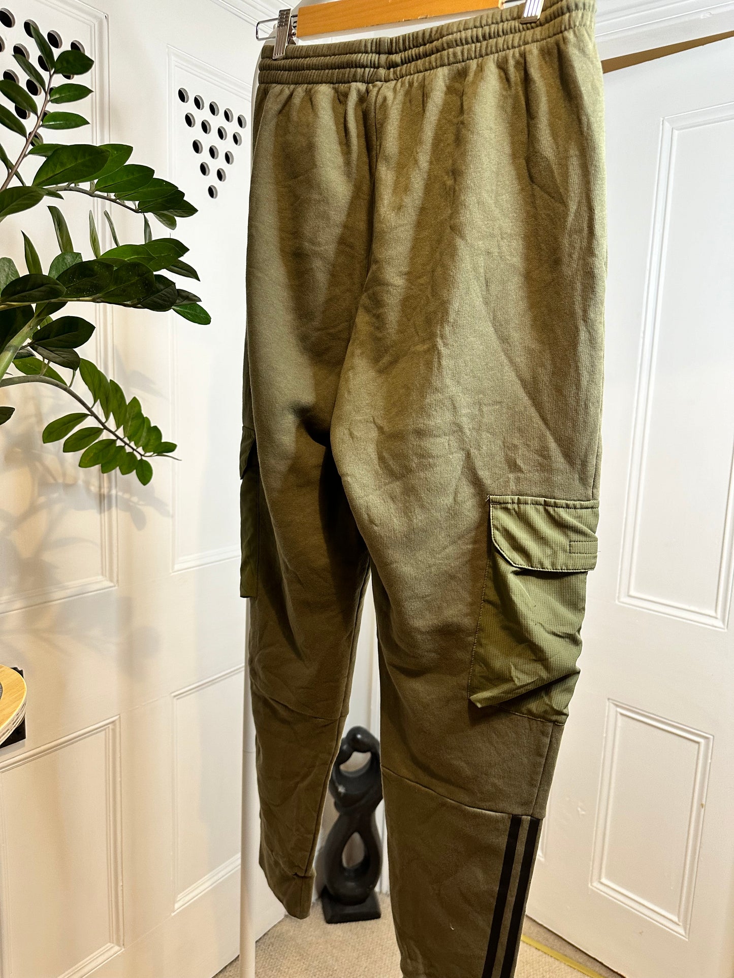Adidas Joggers Olive Green / Khaki Size Large