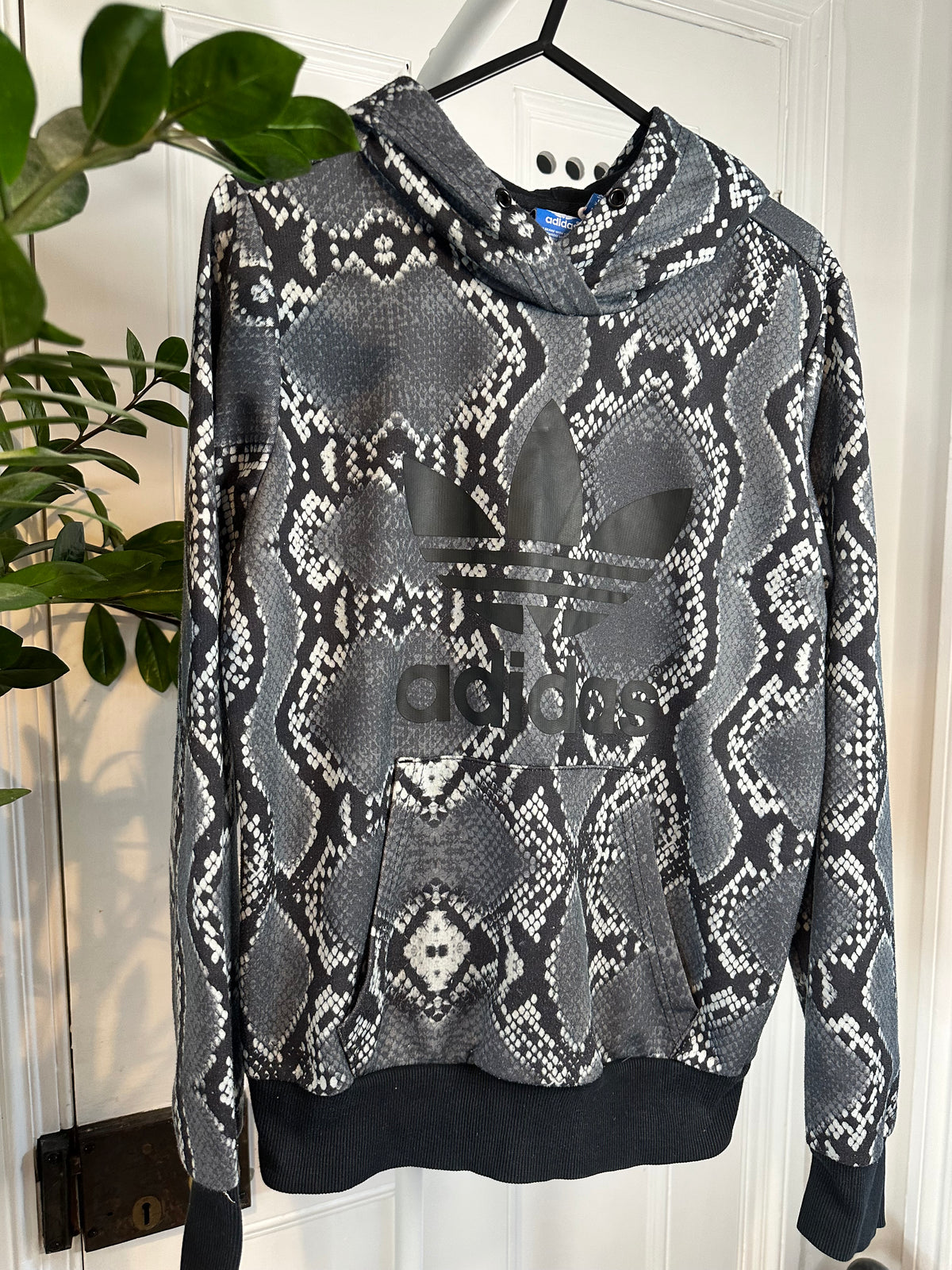 Adidas Originals Snakeskin Print Hoodie – Black / Grey – UK 8