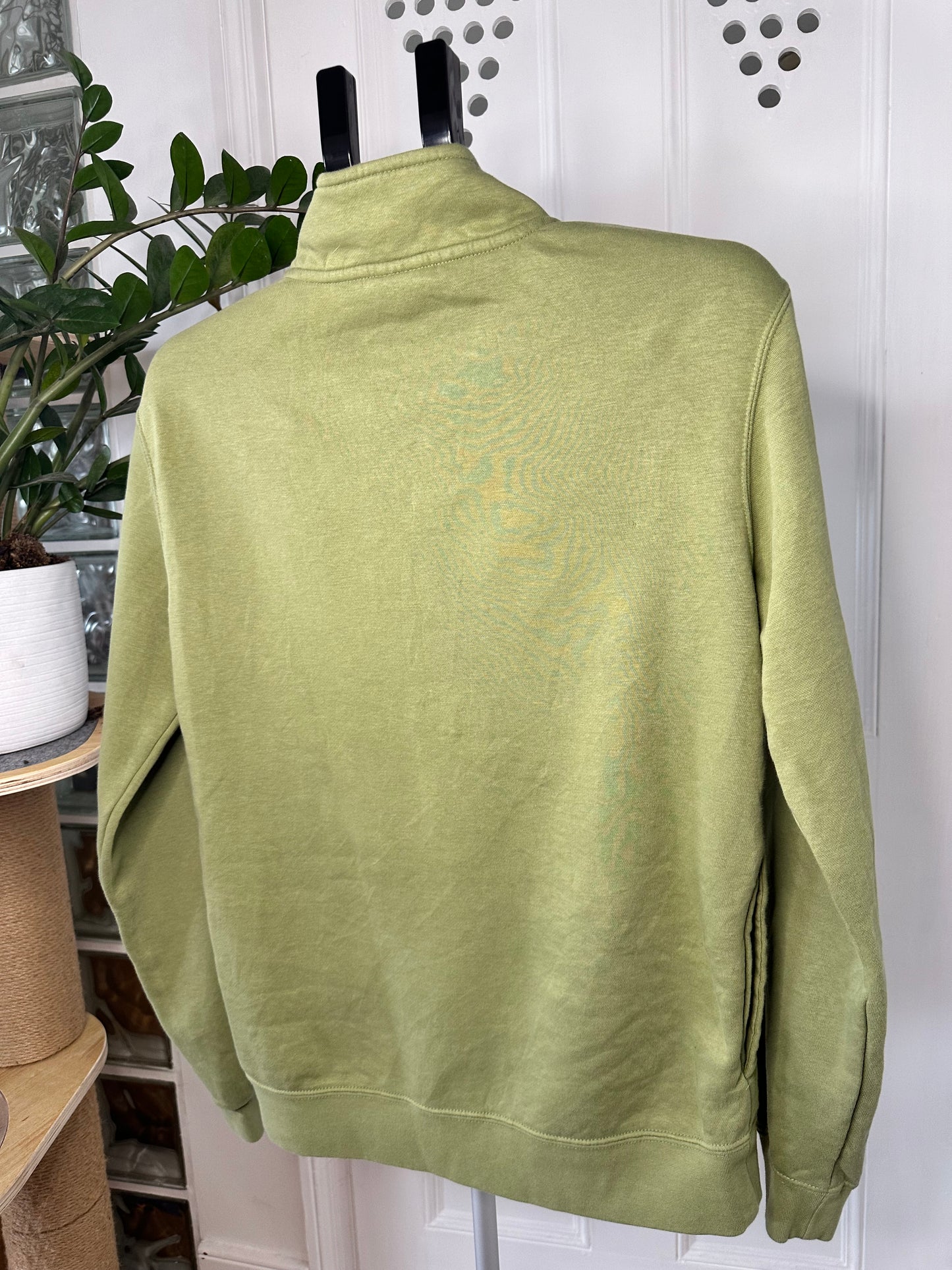 Nike Quarter Zip Sweatshirt Men’s Small - Olive Green