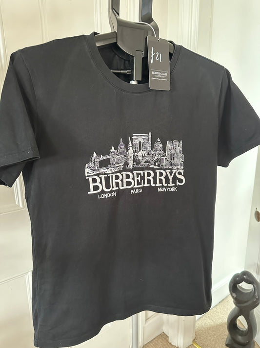 Burberry T-shirt Size Small in Black