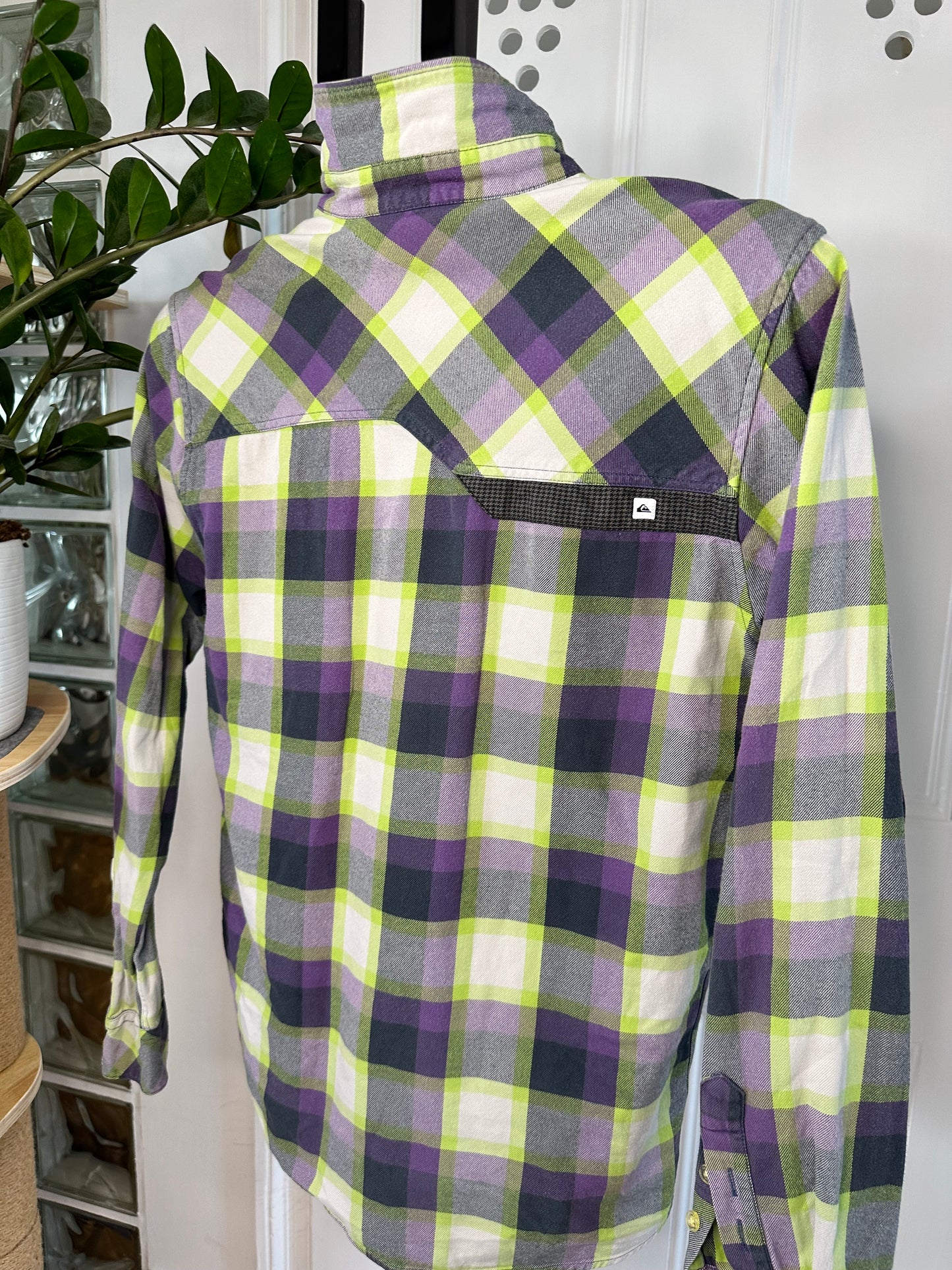 Quiksilver Shirt Men’s Small Purple White Check