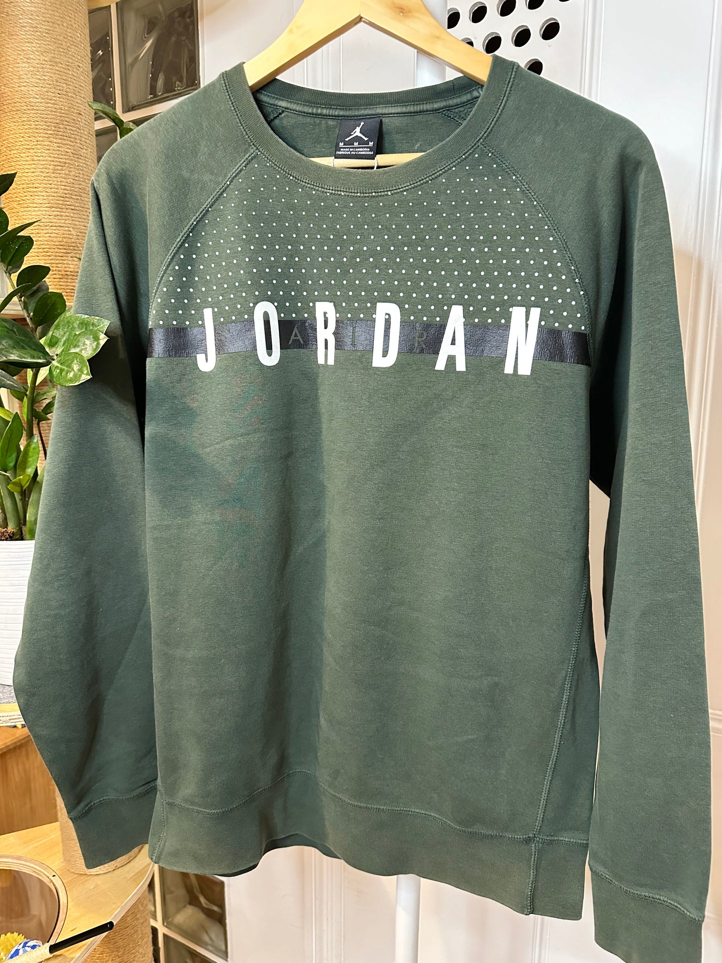 Nike Air Jordan Sweatshirt Jumper in Green - Size Medium