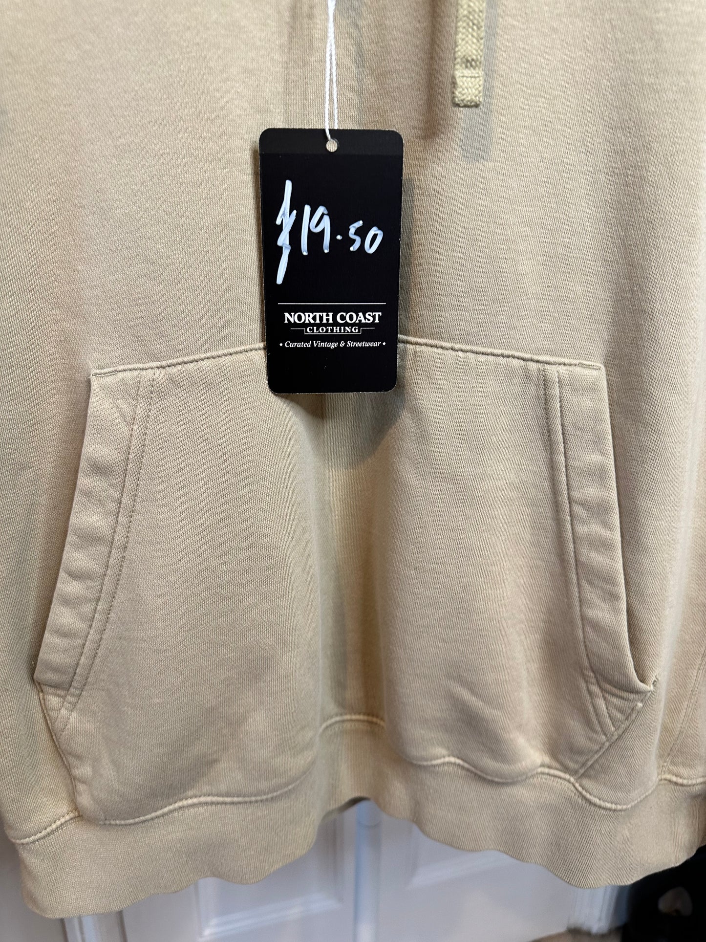 Nike Beige / Sand Coloured Hoodie - Men’s Medium Relaxed Fit