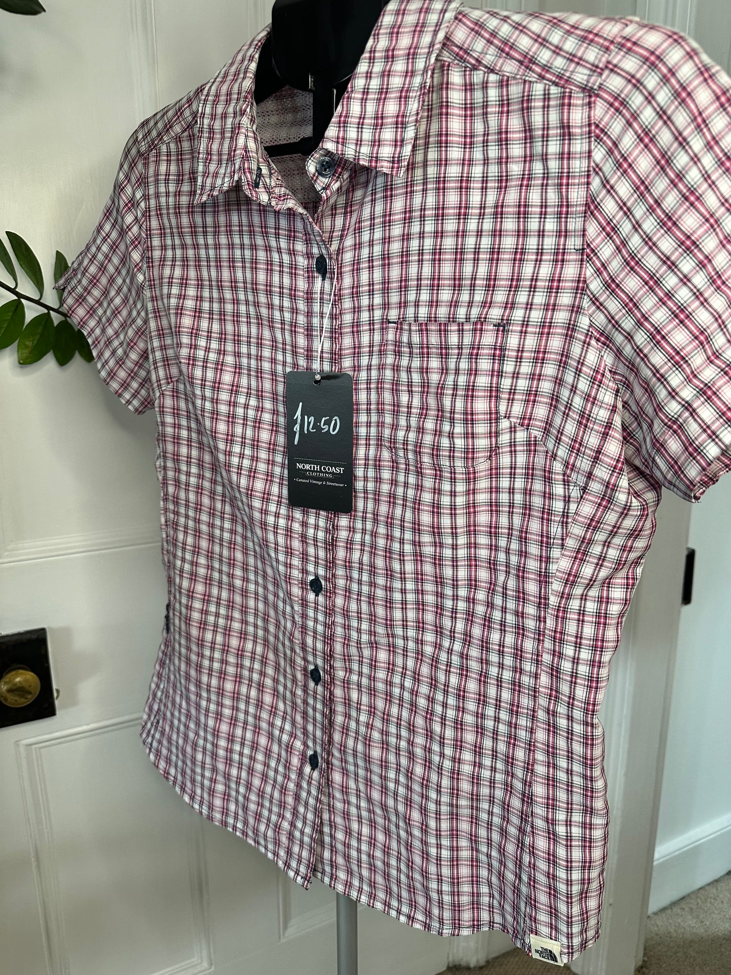 The North Face Hiking Shirt Women’s Medium
