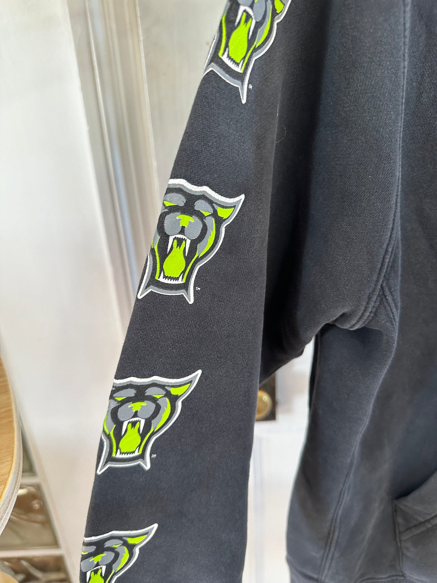 Nike Hoodie Basketball Nook Design Size Medium