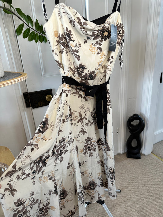 Autograph Summer Midi Dress Size 10 - Cream and Floral Design
