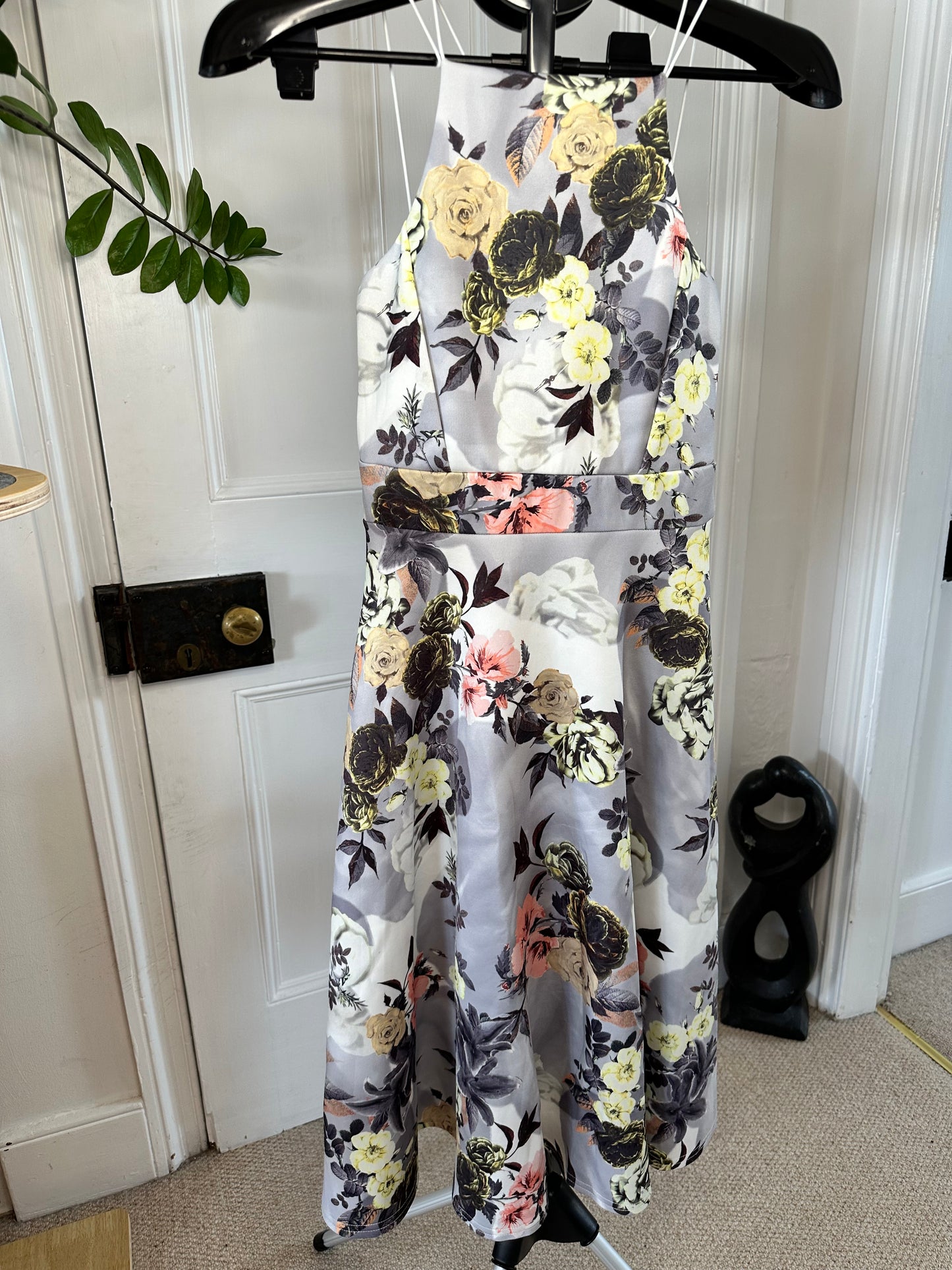 Boohoo Midi Dress Summer Ready Size 8 BNWT