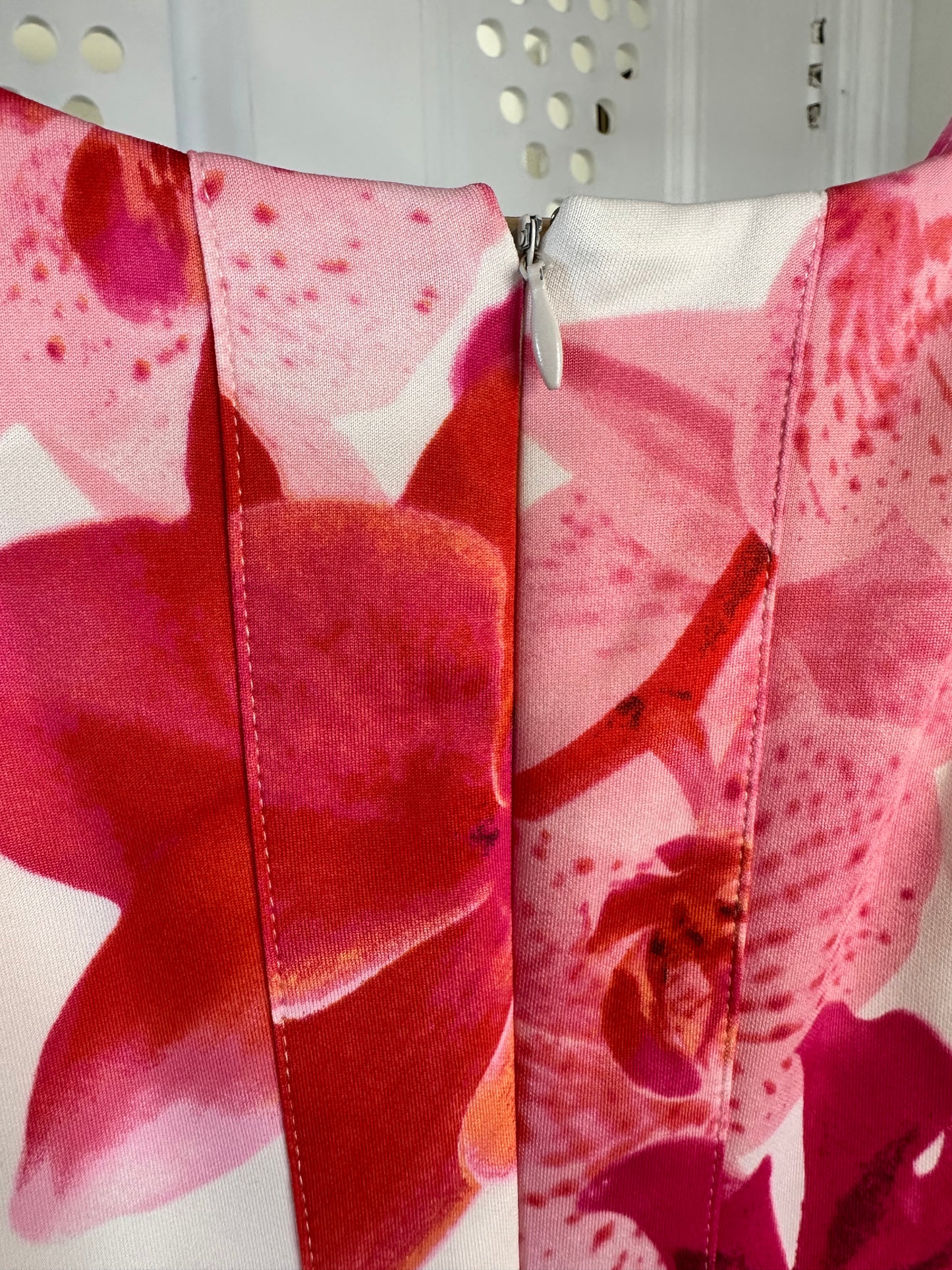 Calvin Klein Floral Lined Midi Dress - Women’s M / S