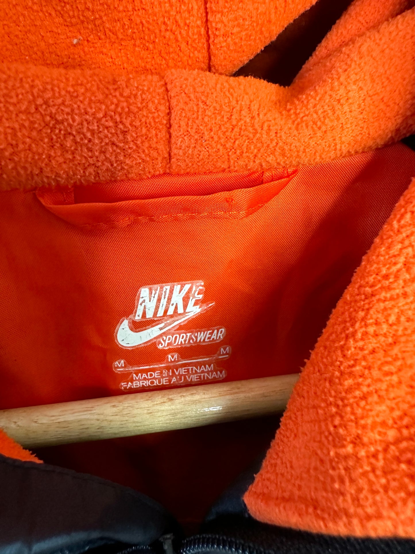Nike Black Lightweight Hooded Jacket – Orange Fleece Lined – Size M