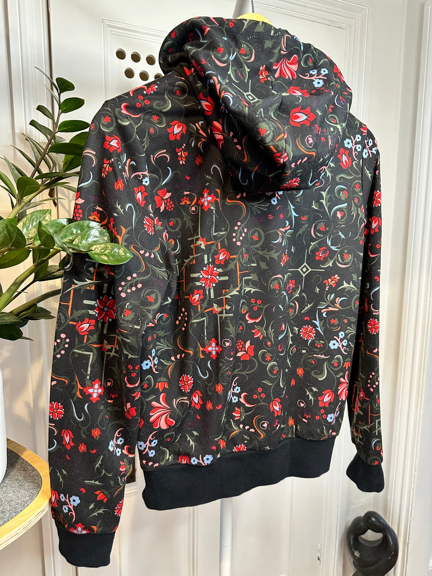 Adidas Black / Floral Hoodie - Women’s Small