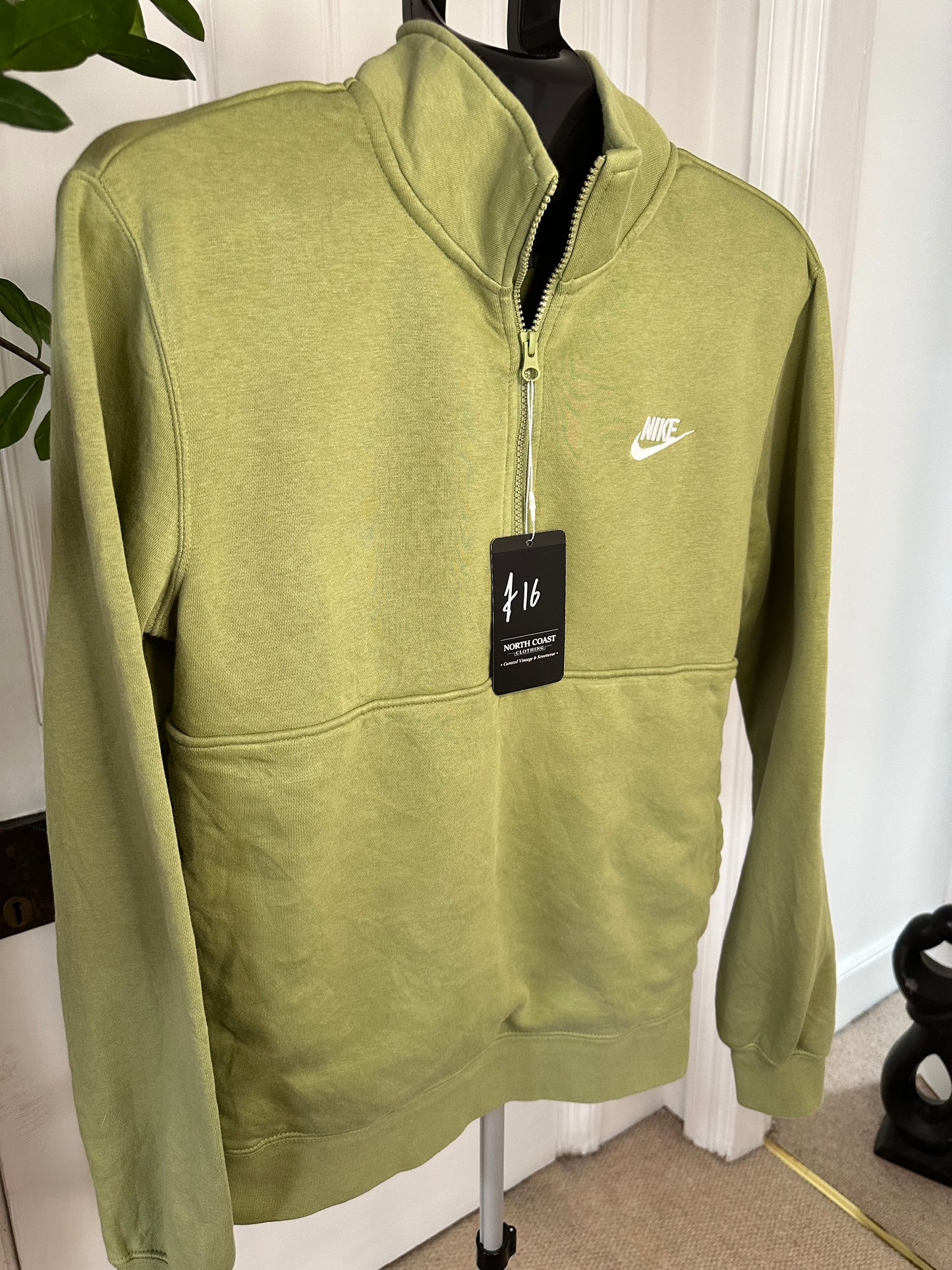 Nike Quarter Zip Sweatshirt Men’s Small - Olive Green