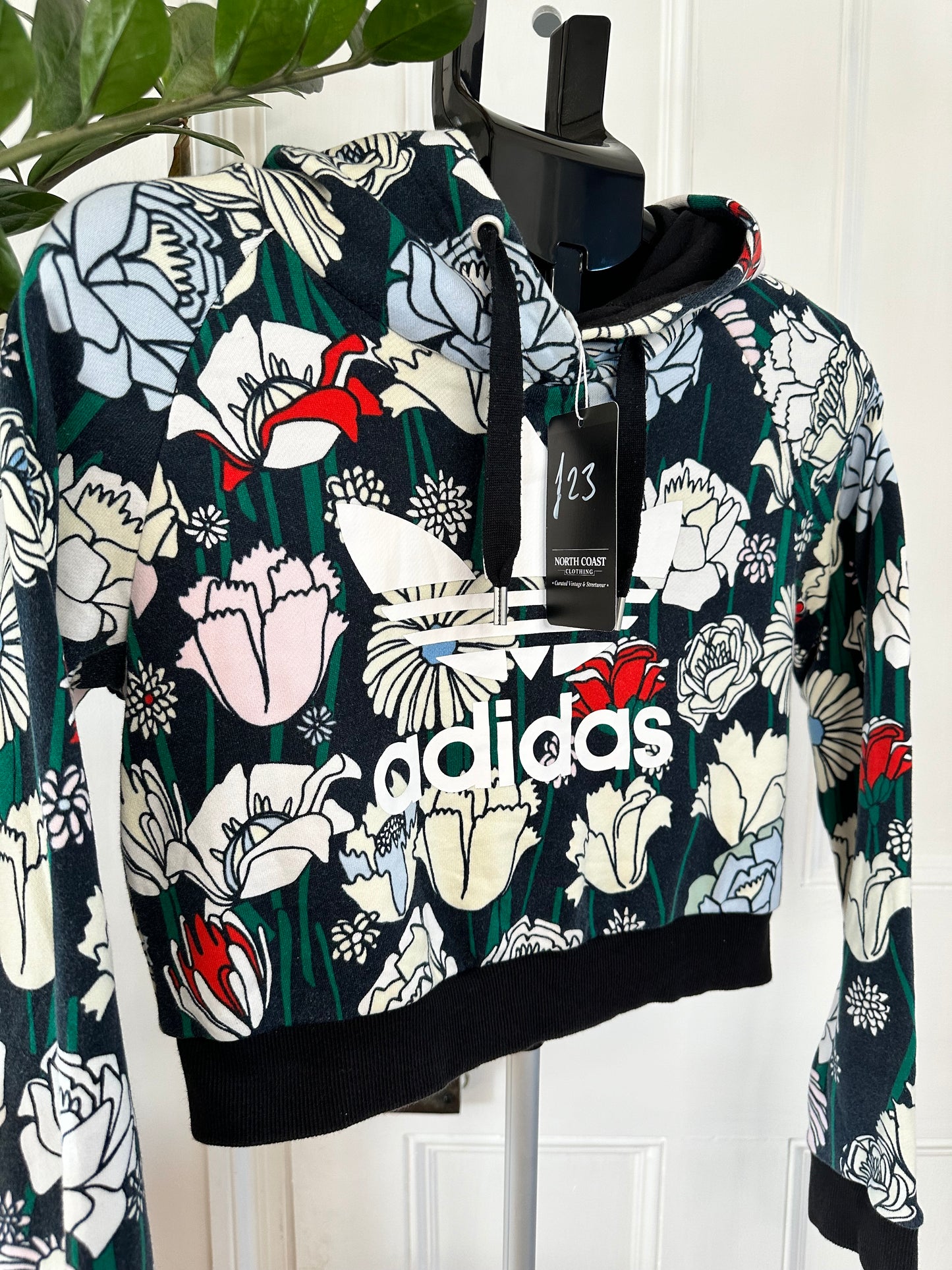Adidas Flower Design Cropped Hoodie Women’s XS