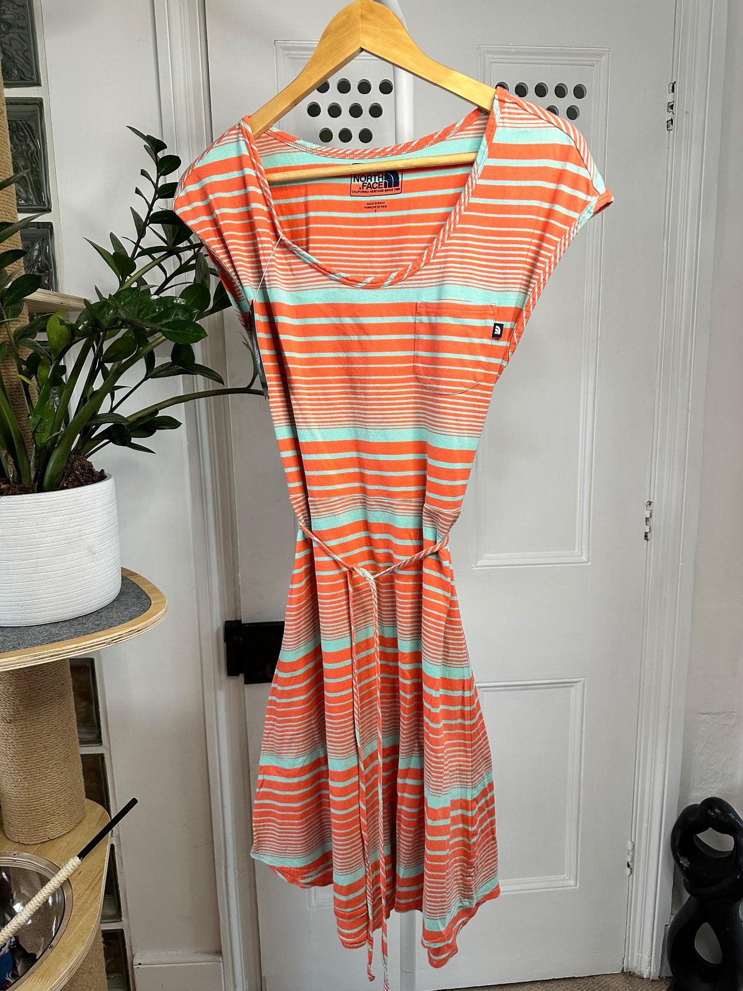 The North Face Orange Summer Dress - Women’s 8/10