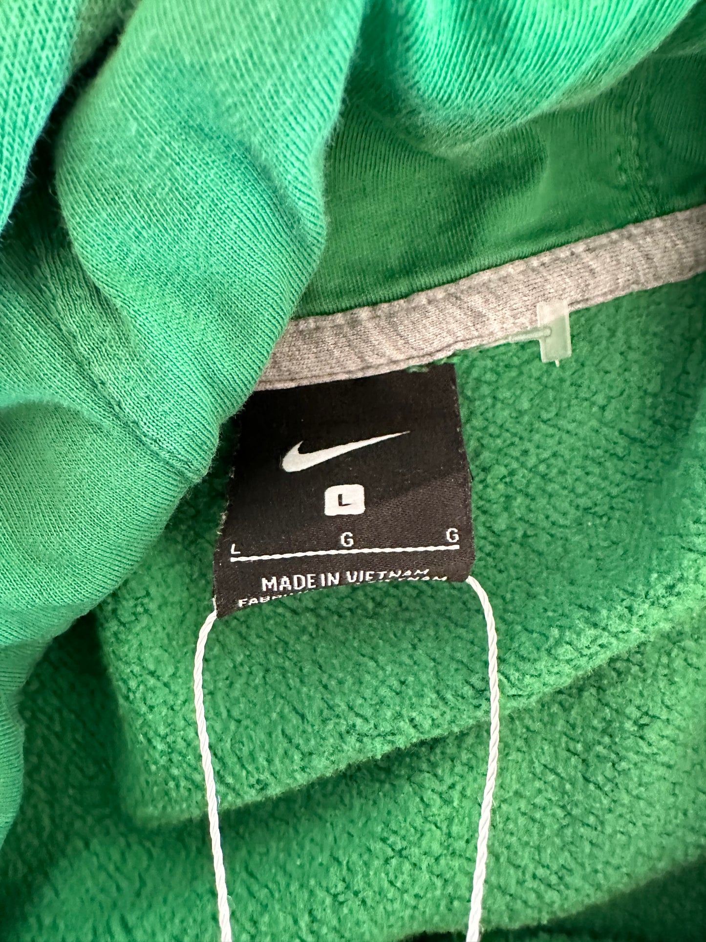 Nike Shamrock Green Hoodie Women’s Large