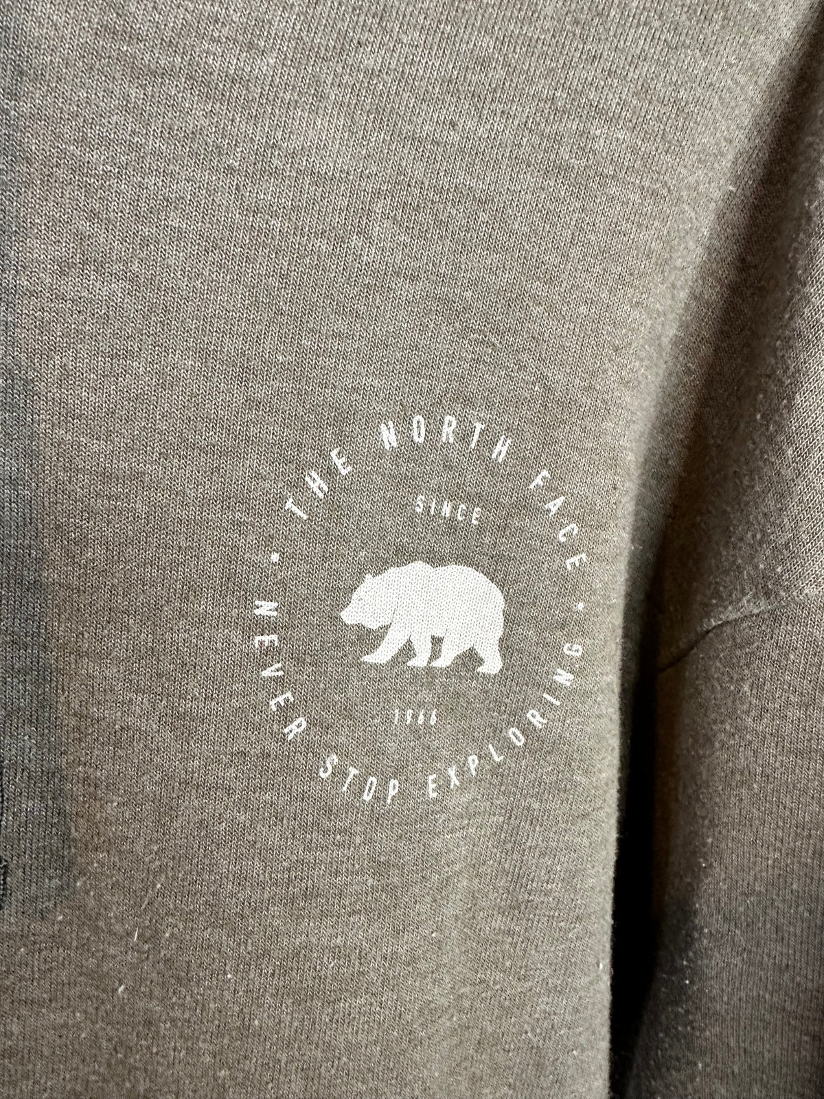The North Face Women’s Longline Hoodie – Khaki / Olive – Size S