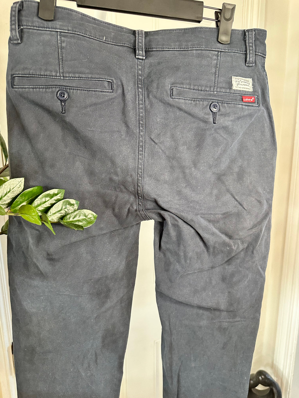 Levi’s XX Chino Slim Taper Trousers – Washed Black – W30 L34