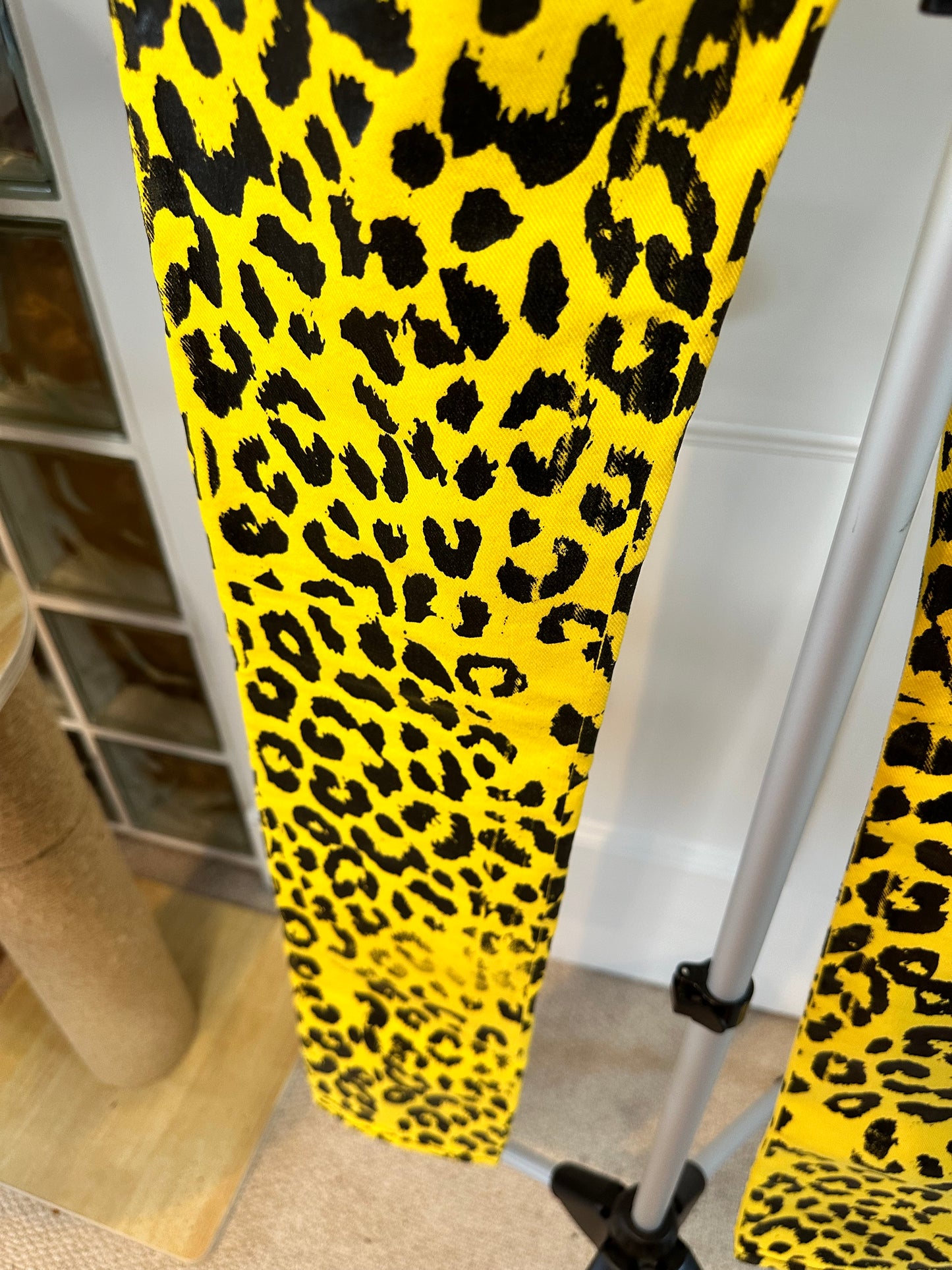 Versace Leopard Print Jeans 28 Waist 32 Leg