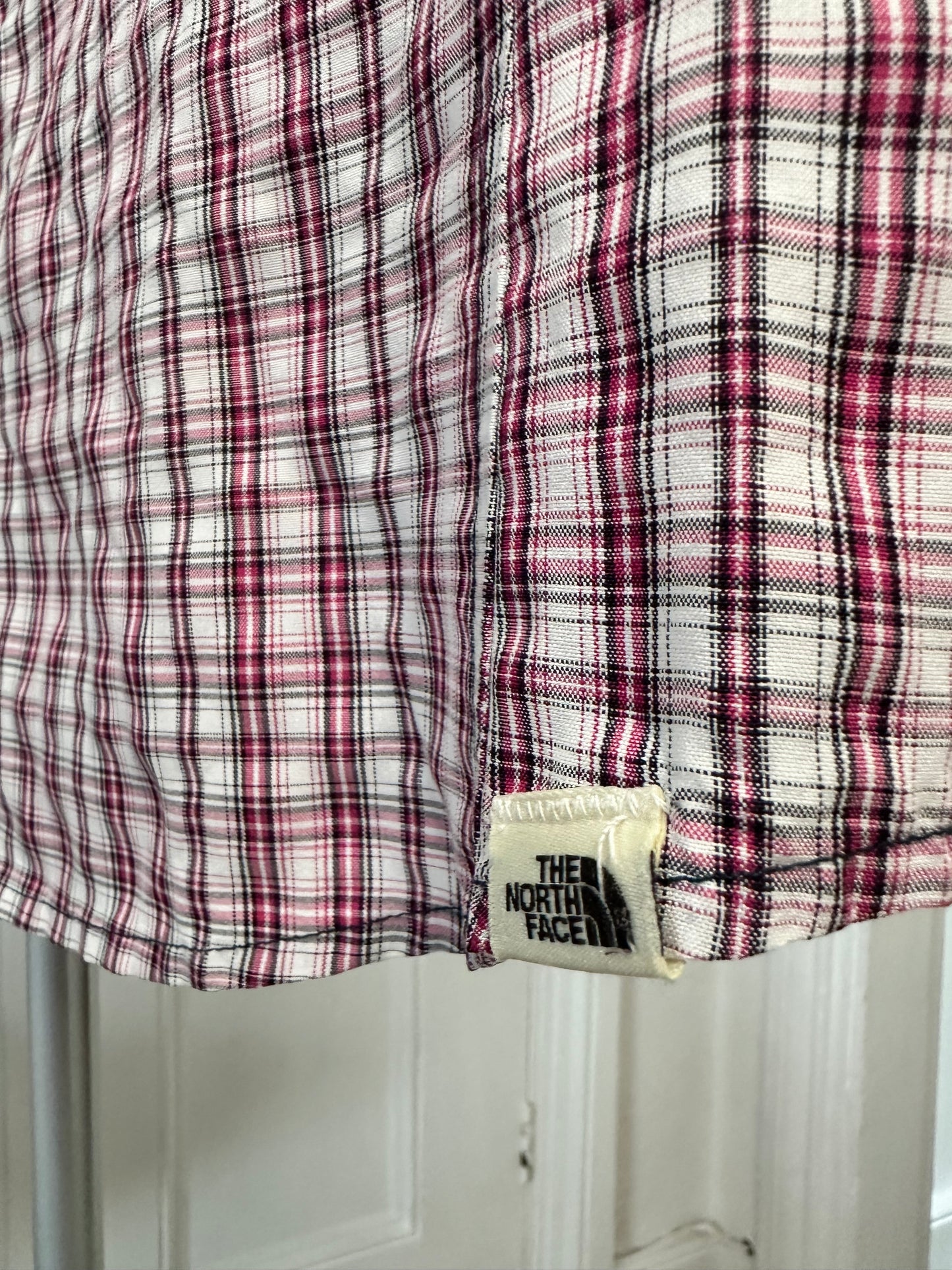 The North Face Hiking Shirt Women’s Medium
