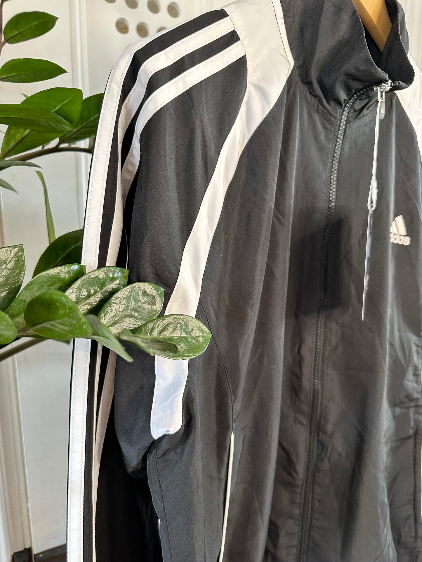 Adidas Black Track Jacket Full Zip - Medium Relaxed Fit