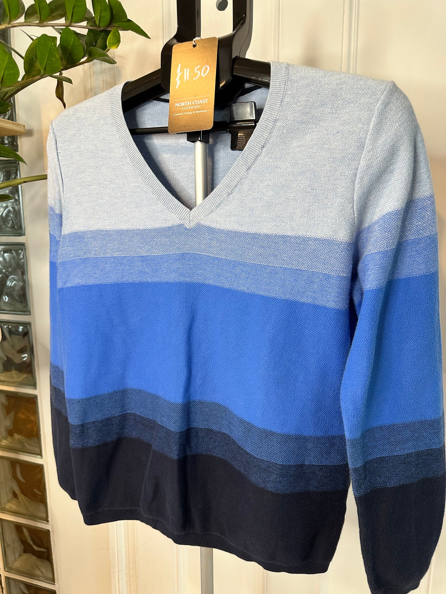 Tommy Hilfiger V-neck Sweater Medium