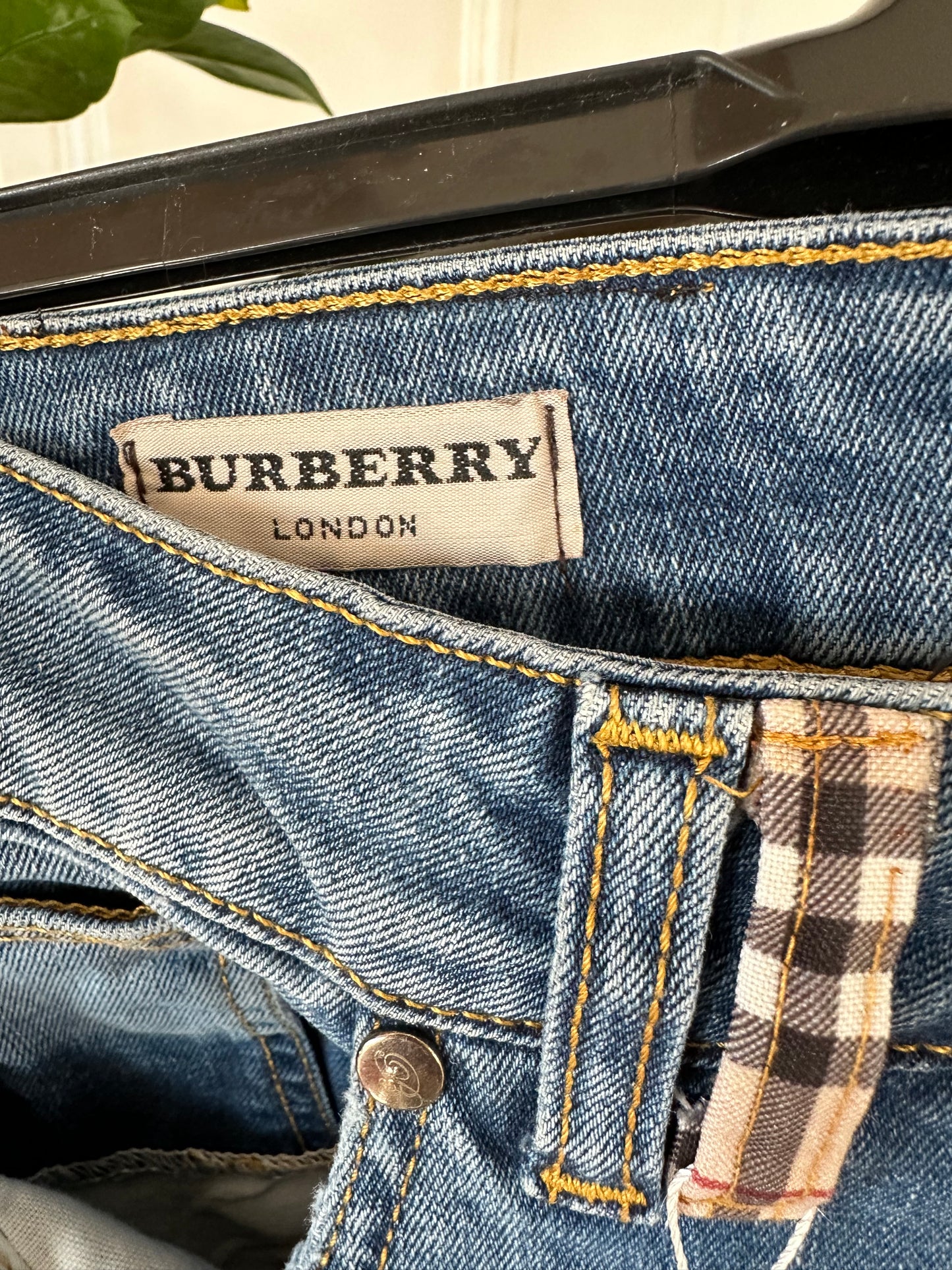 Burberry London Jeans - Waist 30 x Leg 28