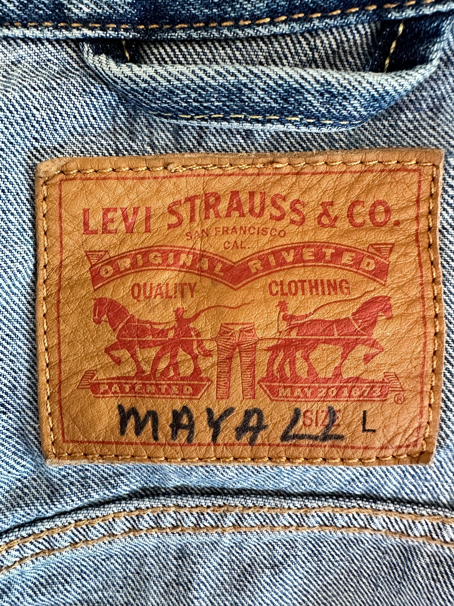 Levi’s Denim Jacket Women’s Large