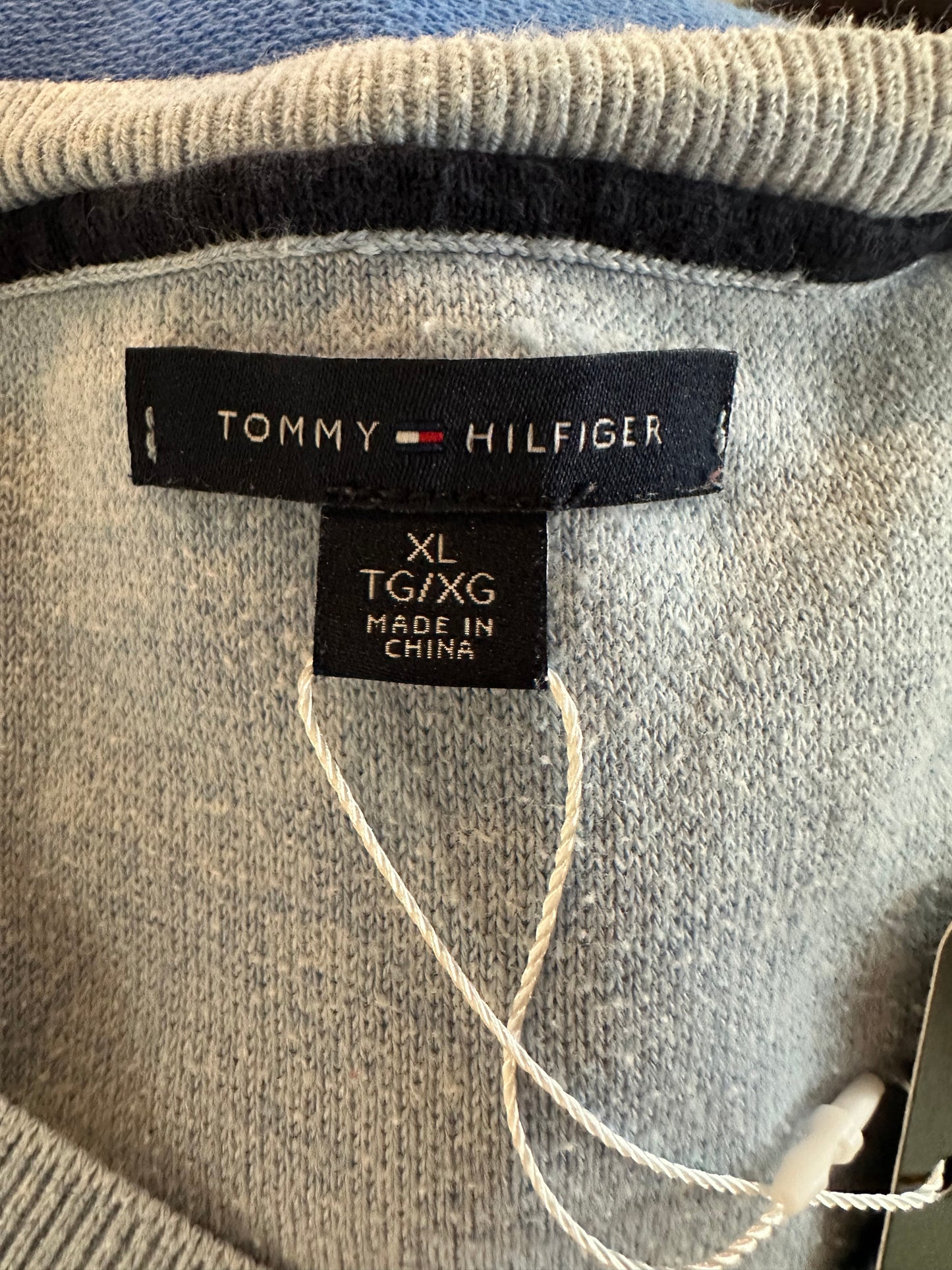 Tommy Hilfiger V-neck Sweater Medium